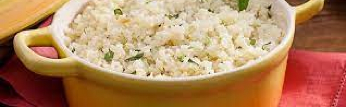 Arroz de couve-flor. Delicioso!